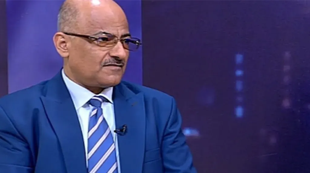 لماذا تركز ”إسرائيل” على المنشآت الاقتصادية لا العسكرية للحوثيين؟ خبير عسكري يجيب